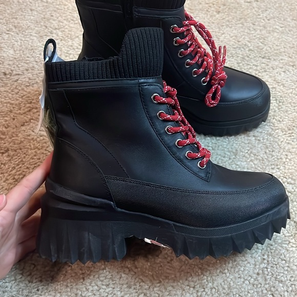 Nurture Whitney water resistant waterproof lace up platform boot red laces 5.5 - Picture 8 of 11